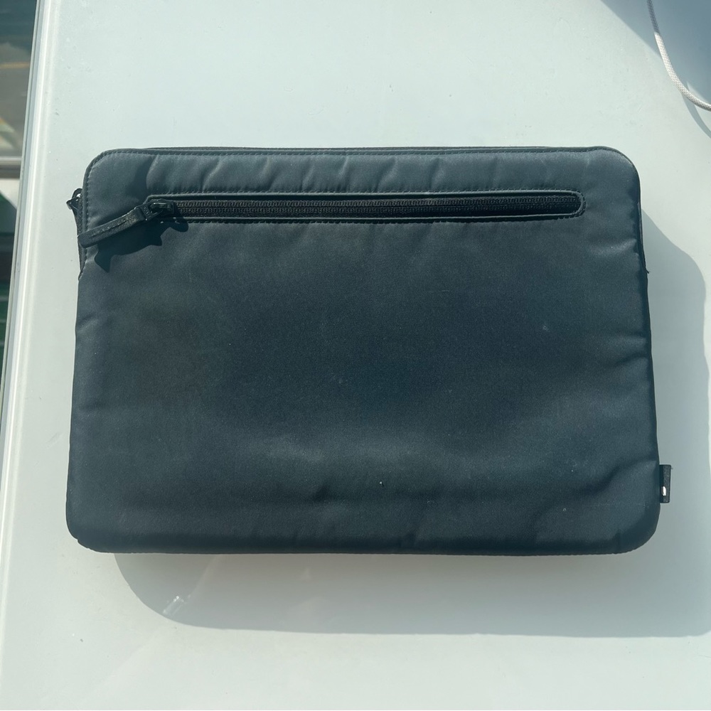 Incase Laptop Case